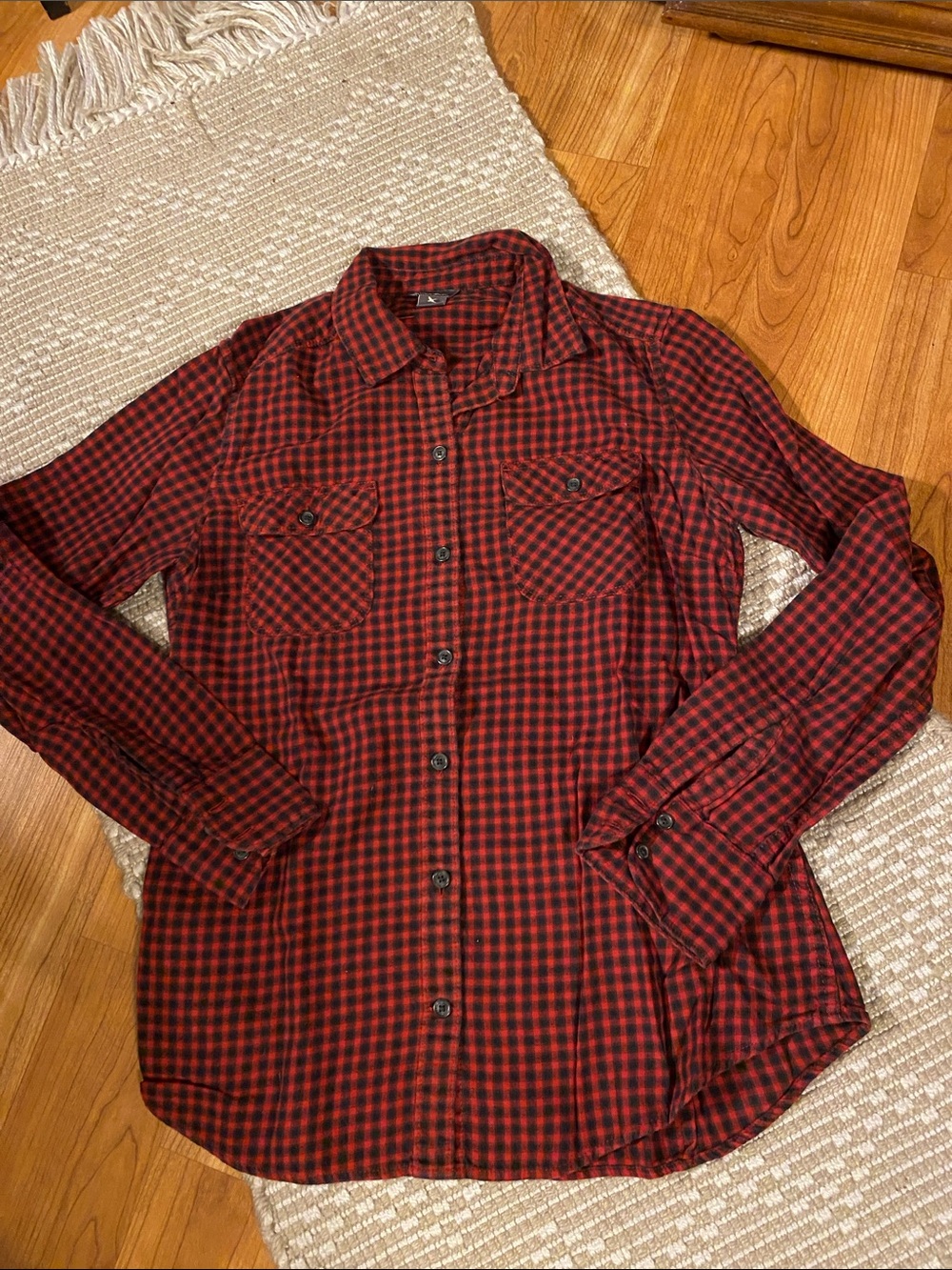 Eddie Bauer Red and Black Buffalo Plaid Shirt XS